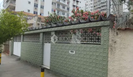 Casa com 5 quartos à venda na Rua Rocha Pita, Cachambi, Rio de Janeiro, 169 m2 por R$ 895.000