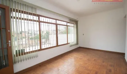 Venda | Sobrado 117m², 2 dormitórios, 2 terraços, quintal, 2 vagas, Vila Zulmira
