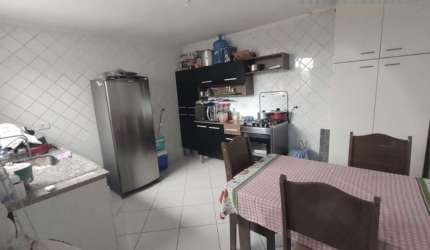 Venda | Terreno 190M² com 3 casas de 2 dormitórios, sala, cozinha, banheiro, quintal, 3 vagas, Piqueri