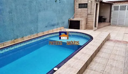 Casa Maravilhosa com 06 Dormitórios e Piscina Ampla