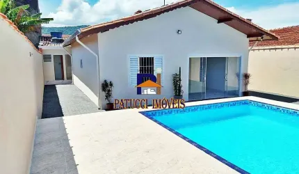 Viva o Melhor do Litoral: Casa com Piscina em Itanhaém!