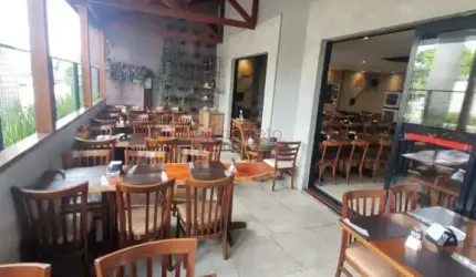 SALÃO COMERCIAL À VENDA NA AVENIDA ANTÔNIO SEGRE - PONTE DE CAMPINAS - JUNDIAÍ/SP