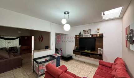 CASA SOBRADO COM 03 DORMITÓRIOS À VENDA NO BAIRRO VILA GRAFF - JUNDIAÍ/SP