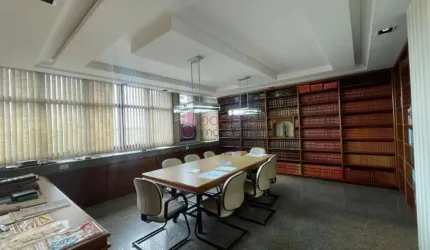 SALA COM 75 M² À VENDA NO EDIFÍCIO SANTO IVO NO CENTRO EM JUNDIAÍ/SP