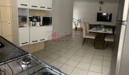 CASA À VENDA, BAIRRO JARDIM BANDEIRAS, JUNDIAÍ