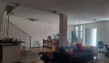 CASA Á VENDA NO BAIRRO JARDIM DA SERRA - JUNDIAÍ - SP