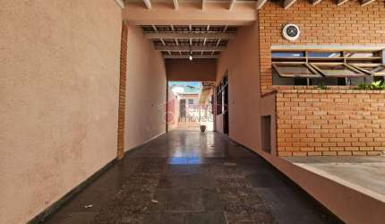 CASA TÉRREA À VENDA NO BAIRRO MEDEIROS EM JUNDIAÍ/SP