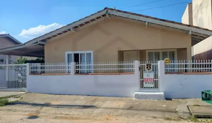 CASAS DE ALVENARIA NO BAIRRO LIMEIRA