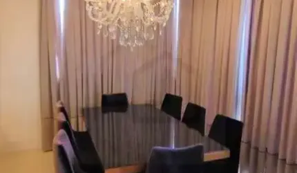 COBERTURA 100% MOBILIADA COM 3 DORMITÓRIOS SENDO 1 SUÍTE