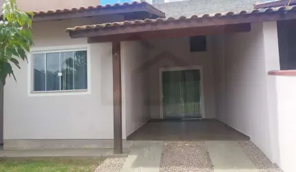 CASA  COM DOIS DORMITORIOS NO LOTEAMENTO FLORENCE