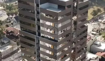 ESPAÇOSA SALA COMERCIAL NO CENTRO DE 155,30m²