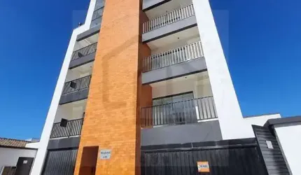 APARTAMENTO COM 2 QUARTOS
