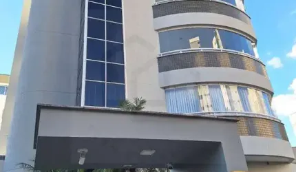 APARTAMENTO DE 175M² NO CENTRO – 3 DORMITÓRIOS SENDO 1 SUÍTE MASTER