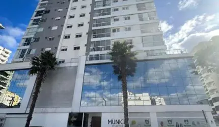APARTAMENTO NO CENTRO DE BRUSQUE COM TRÊS SUÍTES