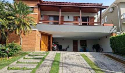Casa Semi Térrea no Residencial 10 em Alphaville
