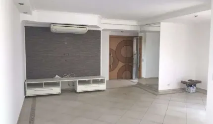 Casa a venda no Tamboré 4