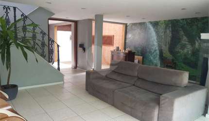 Casa com 3 quartos à venda em Jacarepaguá - RJ