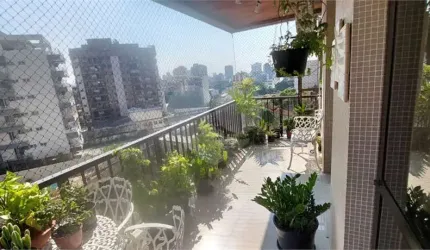 Apartamento com 4 quartos à venda em Tijuca - RJ