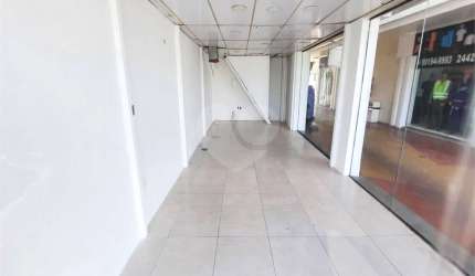 Loja à venda ou para locação em Barra Da Tijuca - RJ