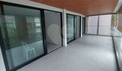 Apartamento com 3 quartos à venda em Lagoa - RJ