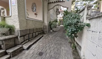 Casa com 4 quartos à venda em Grajaú - RJ