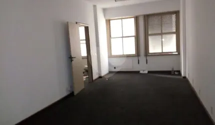 Salas à venda em Centro - RJ