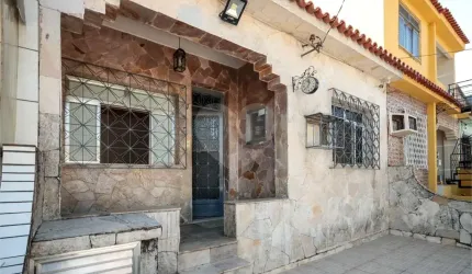 Casa de vila com 2 quartos à venda em Encantado - RJ