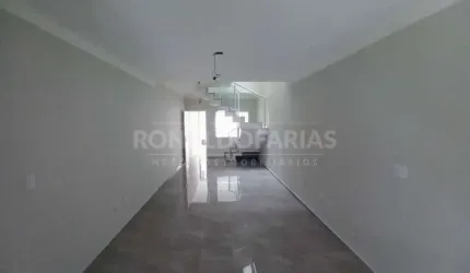 Sobrado a venda com 110 m² com 03 dormitorios na regiao da Cupece