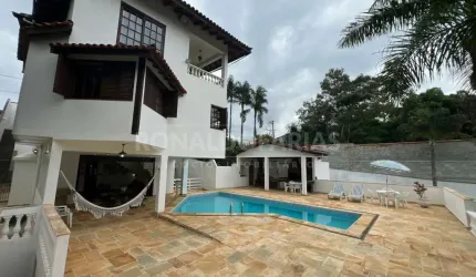 Sobrado à venda na região do Jardim dos Lagos com 550m²