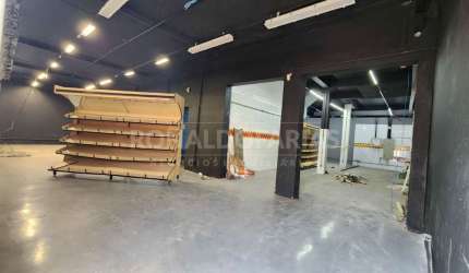 Salão Comercial para Alugar no Bairro do Socorro com 120 m² a.u Imóvel de Esquina