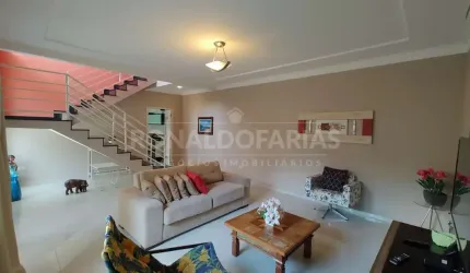 Sobrado a Venda em Sto Amaro com 3 Dormitórios e 3 Vagas de Garagem