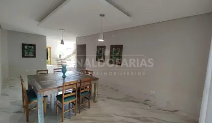CASA A VENDA NO BOLSÃO DE INTERLAGOS 4 SUITES E 6 VAGAS NA GARAGEM