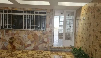 CASA TÉRREA A VENDA NO VELEIROS COM 2 DORMITORIOS 3 VAGAS BEM LOCALIZADA