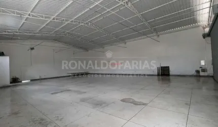 Galpão para Venda ou locação no Grajaú com 300 m² em Avenida Comercial