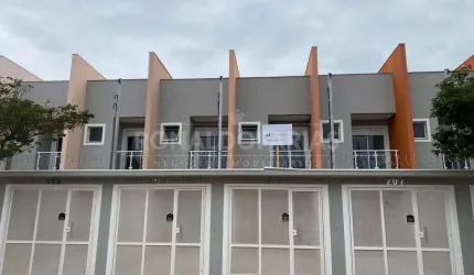 Sobrado a venda com 95 m² 03 dormitórios sendo 01 suíte na região da Vila Mascote