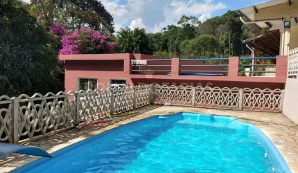 Chácara a venda em Parque Florestal  com piscina salão de festas