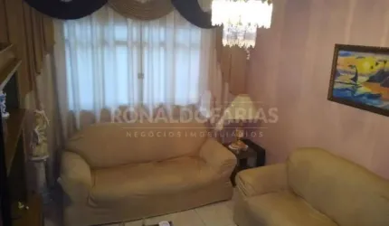 Sobrado a venda com 03 dormitórios na região do Grajau