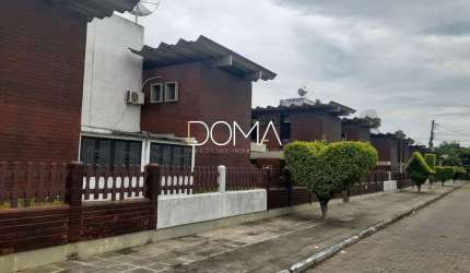 Casa próxima ao canal