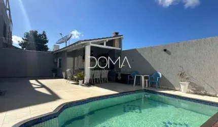Casa independente em bairro nobre em Cabo frio! Piscina e área gourmet.
