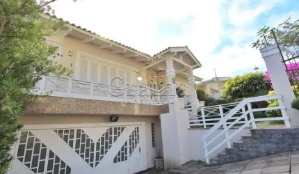 Casa com 5 quartos à venda na Indianópolis, 240, Três Figueiras, Porto Alegre por R$ 2.000.000
