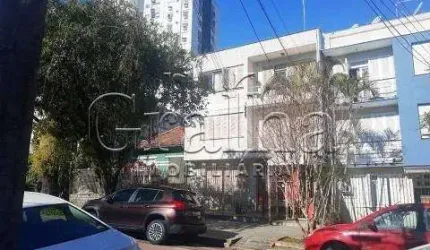 Apartamento com 3 quartos à venda na Rua Dona Leonor, 109, Rio Branco, Porto Alegre por R$ 350.000