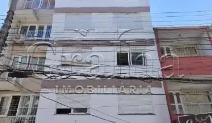 Apartamento com 2 quartos à venda na Rua Demétrio Ribeiro, 1030, Centro Histórico, Porto Alegre por R$ 431.000