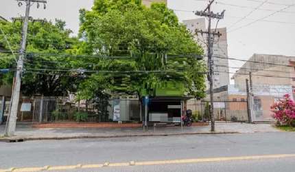 Apartamento com 2 quartos à venda na Rua Albion, 402, Partenon, Porto Alegre por R$ 295.000
