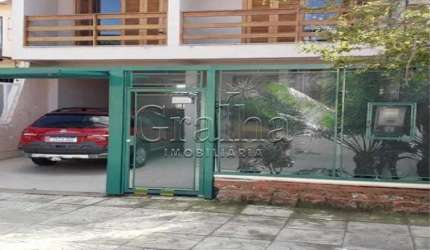 Casa com 3 quartos à venda na Rua Veríssimo Rosa, 212, Partenon, Porto Alegre por R$ 980.000
