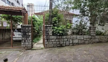 Terreno à venda na Avenida Taquara, 412, Petrópolis, Porto Alegre por R$ 2.800.000
