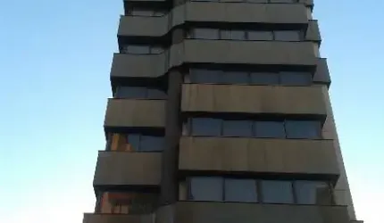 Apartamento com 3 quartos à venda na Rua Pedro Weingartner, 165, Moinhos de Vento, Porto Alegre por R$ 2.250.000