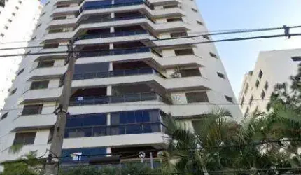LINDO APARTAMENTO EM EXCELENTE LOCALIZAÇÃO!!!