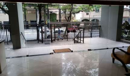 Apartamento 02 Quartos Suíte Dependencias e Garagem