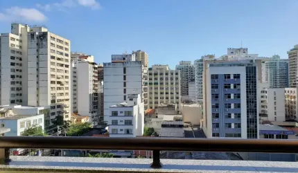 Vende-se Apto. 02 Quartos, Suite, Garagem Escritura