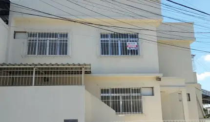 Predio comercial, Frente Rua , Garagem, Terraço